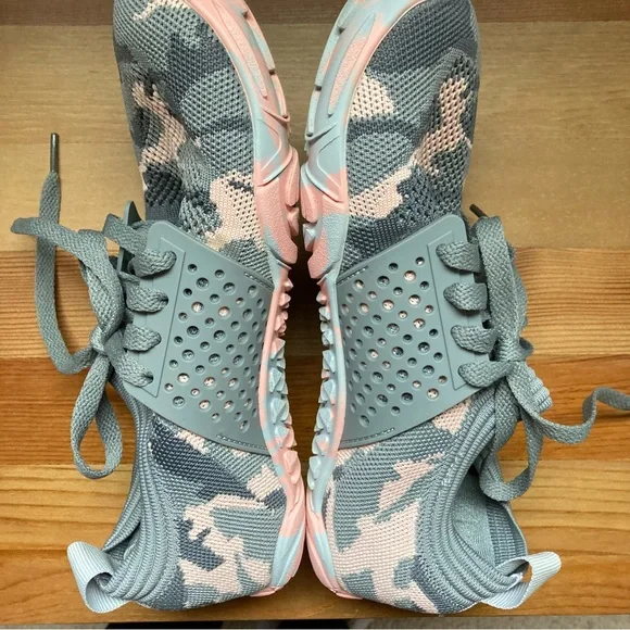 Minimalist Trail Running Barefoot Shoes | Wide Toe Box | Zero Drop - Picture 8 of 12